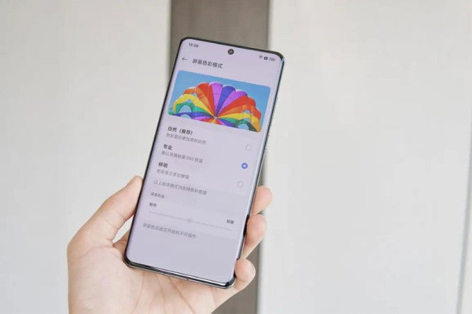 Hình ảnh trên tay của OnePlus 12