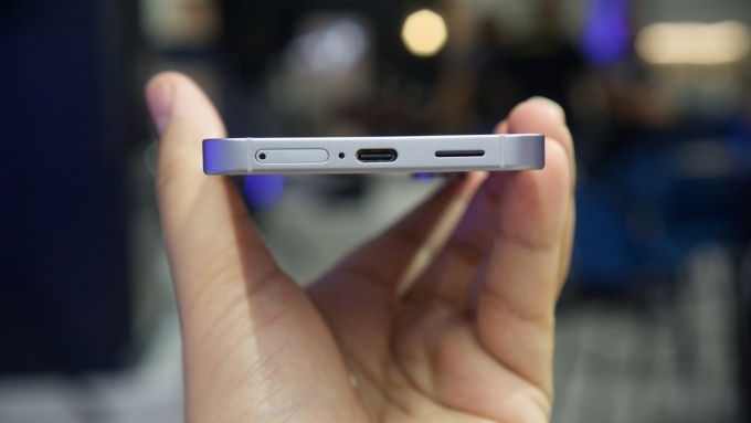 So sánh Vivo X300 Pro vs Galaxy S25 Ultra về pin