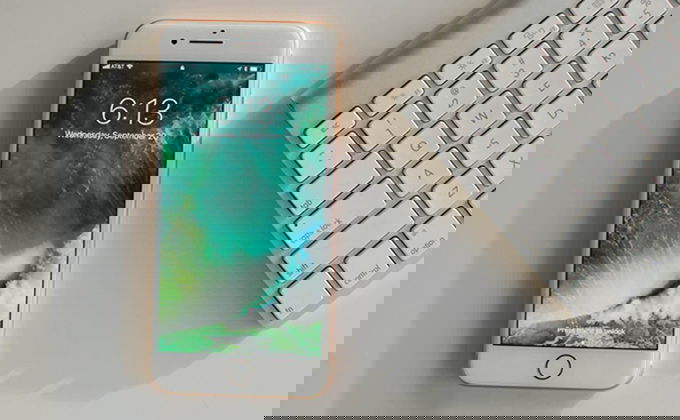 iPhone 8 64GB có thiết kế kính cao cấp
