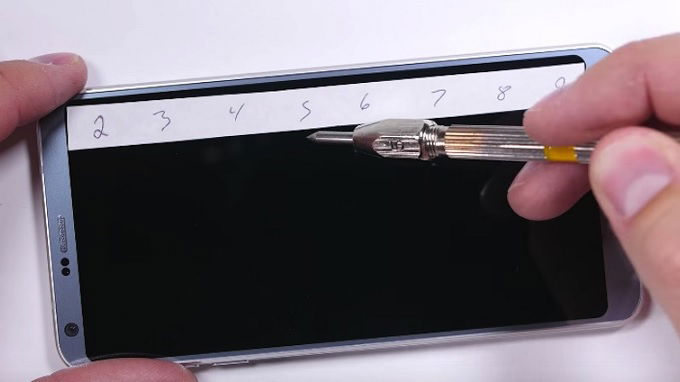 Màn hình LG G6 phủ cường lược Gorilla Glass 3