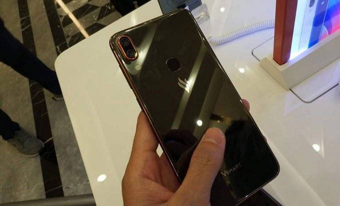 Vsmart Active 1 Plus được trang bị con chip Snapdragon 660