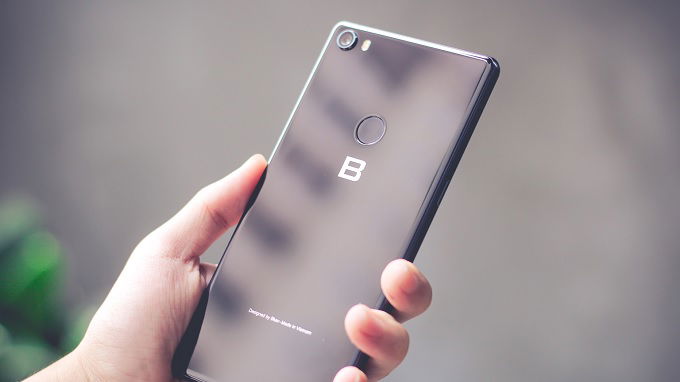 Bphone hay Active 1 Plus xứng đáng quốc thoại mới?
