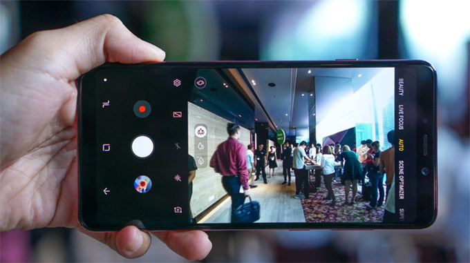 Galaxy A9 là smartphone đầu tiên của 007Win nhà cái trang bị 4 camera