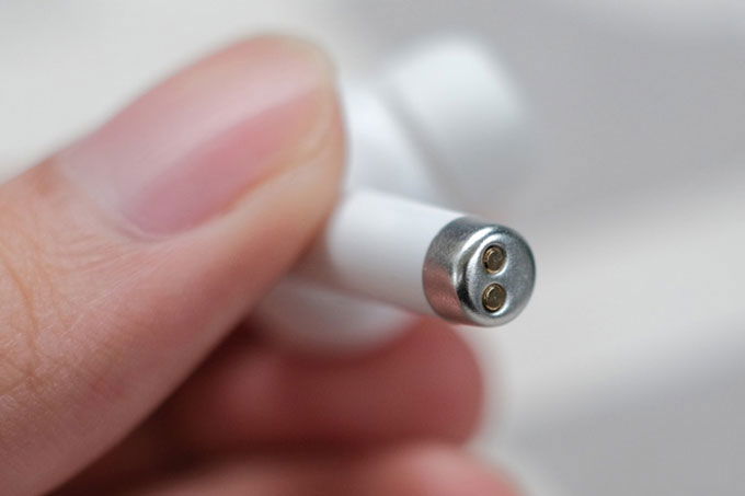 airb-2-xtmobileAirB được đánh giá không tốt từ nhiều reviewer về hình thức chất âm