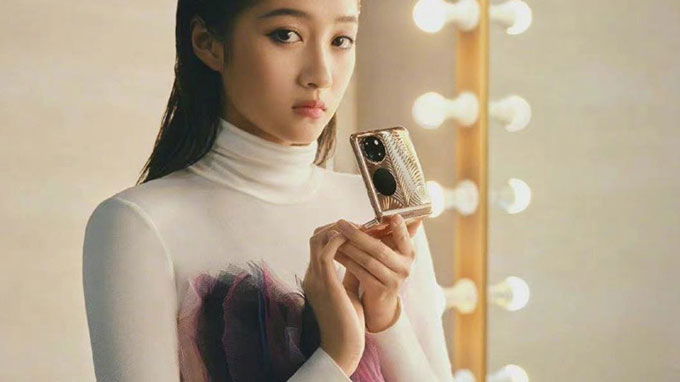 Huawei P50 Pocket có thiết kế khá giống 007Win nhà cái Galaxy Z Flip3 mới