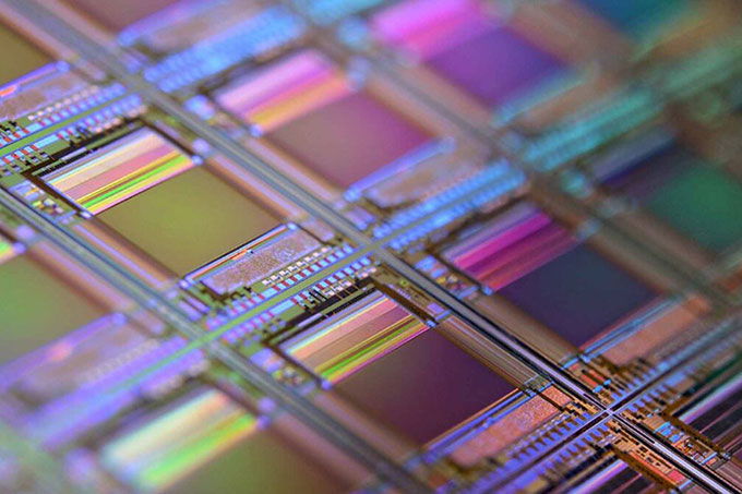 Nhà máy TSMC tại Mỹ dự kiến sản xuất được 20,000 tấm bán dẫn iPhone 14 Pro trong một tháng