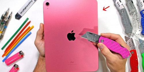 Đánh giá độ bền iPad Gen 10: Màn hình dễ dàng bị bẻ cong, người dùng lo lắng về chất lượng