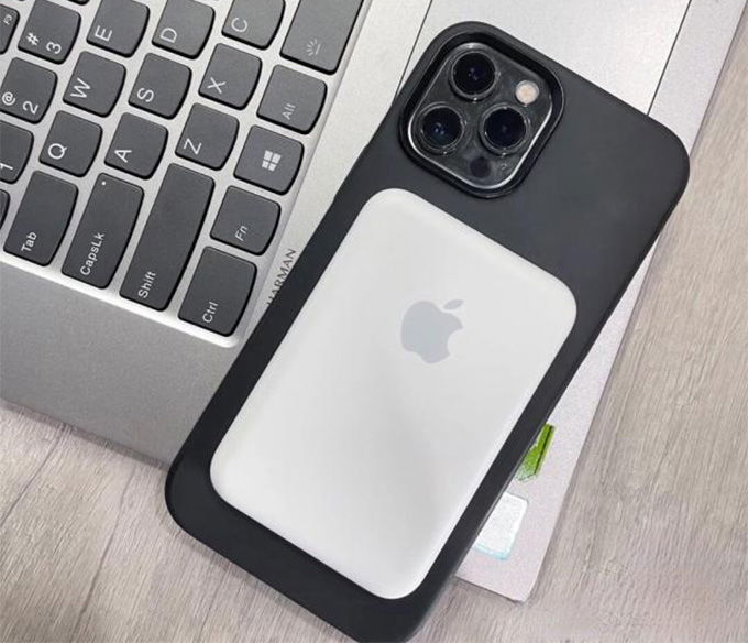 Sạc dự phòng không dây MagSafe chỉ tương thích với dòng iPhone 12 trở lên