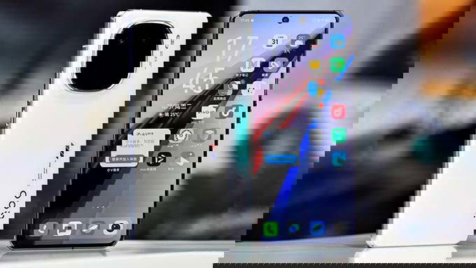 Vivo iQOO 12 và Vivo iQOO 12 Pro