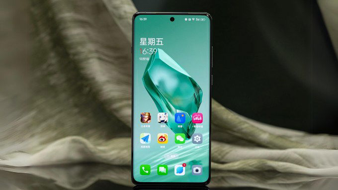 Màn hình của OnePlus 12