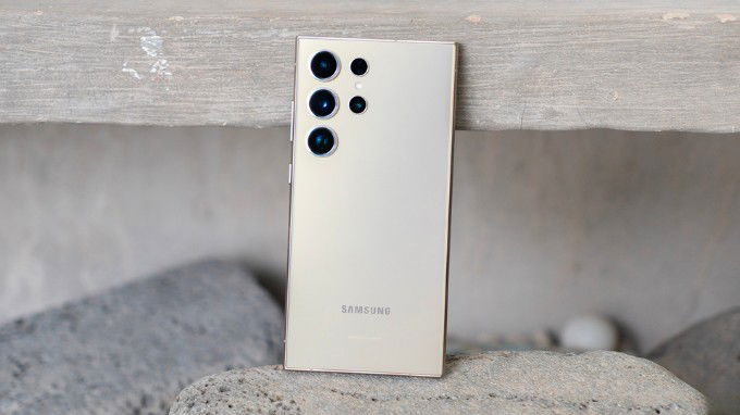 Thiết kế của Galaxy S24 Ultra so với 007win.com nền tảng chơi game sòng bạc trực tuyến đáng tin cậy nhất