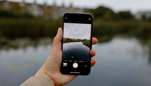 iPhone 11 Pro 256GB cũ có phù hợp với người dùng thích chụp ảnh