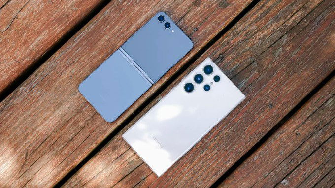 Mua Galaxy S24 Ultra hay Galaxy Z Flip 5 tùy thuộc vào sở thích của mỗi người