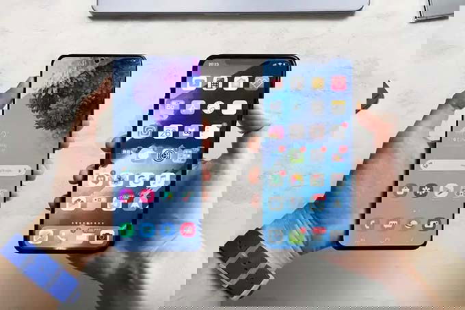 So sánh App 007Win hỗ trợ đa dạng nền tảng Galaxy S24 Plus và iPhone 14
