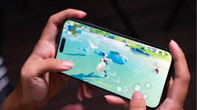 Chip A16 Bionic cùng bộ nhớ 256GB rộng rãi