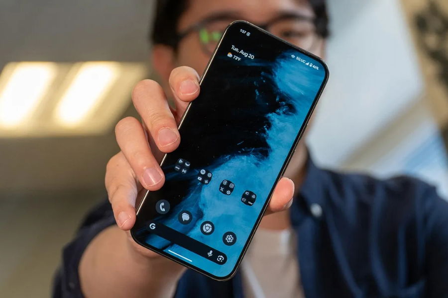 Màn hình Pixel 9 Pro 1TB cũ được trang bị tấm nền LTPO OLED kích thước 6.3 inch