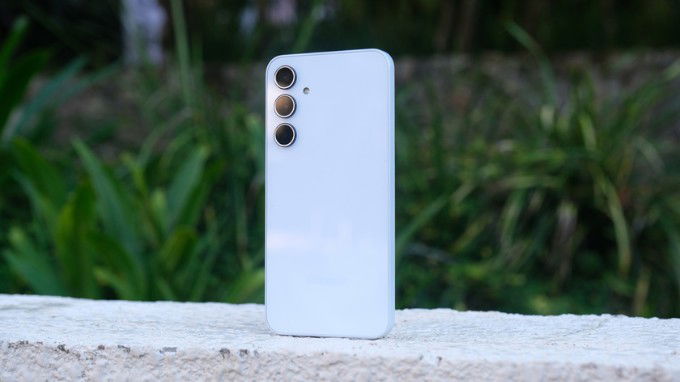 Nên mua Galaxy A35 5G