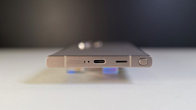 Thời lượng pin ấn tượng