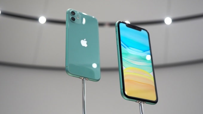 Mặt trước iPhone 11 giống iPhone Xr