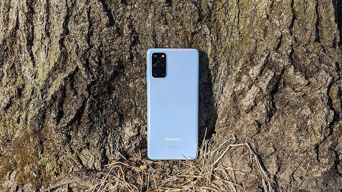 Thiết kế tương đương dòng Galaxy S20