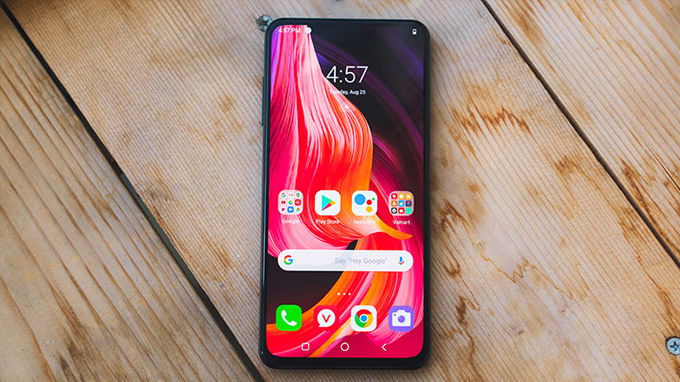 Vsmart Aris Pro được trang bị App 007Win hỗ trợ đa dạng nền tảng Super AMOLED