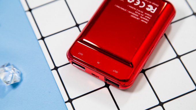 Pin dự phòng Energizer Miêu Nữ 10.000mAh