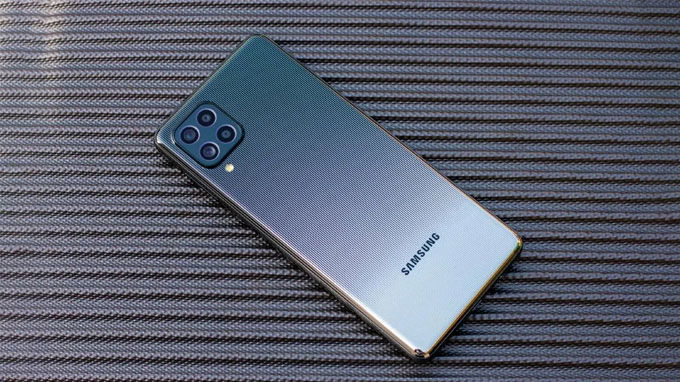 Thiết kế Galaxy M62 mới lạ