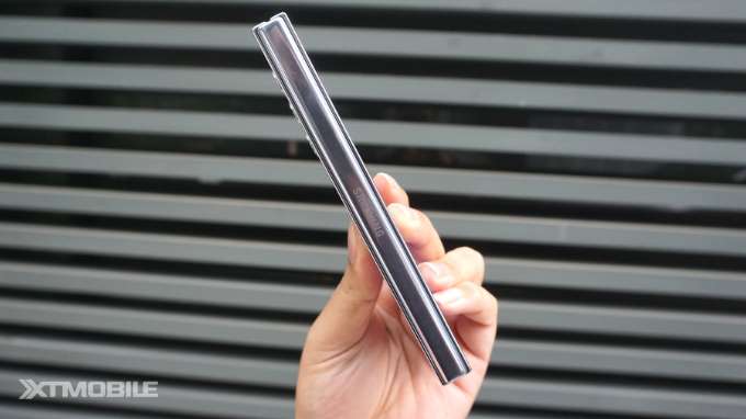 Bản lề mới trên Galaxy Z Fold 512GB