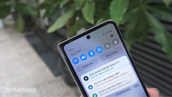 Khả năng kết nối Wi-Fi 7 trên Galaxy Z Fold 5 512GB (CTY)