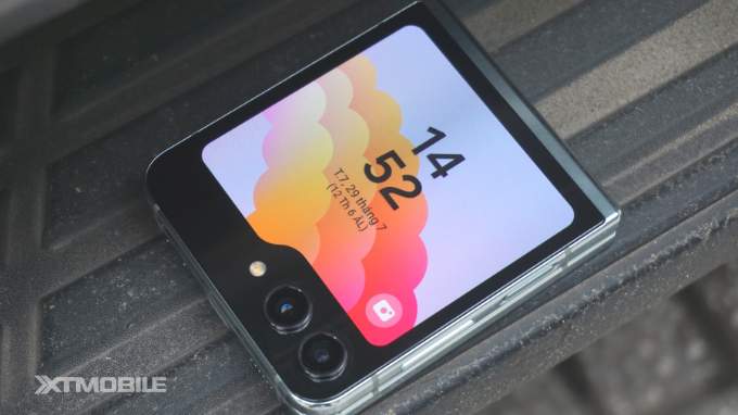 Pin trên Galaxy Z Flip 5 512GB