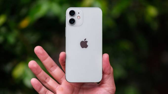 Thiết kế của iPhone 12 mini 128GB cũ 97