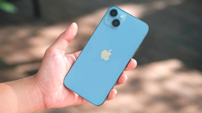 iPhone 14 Plus 256GB cũ thiết kế bên ngoài vẫn còn mới