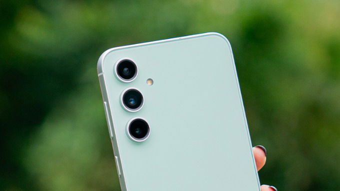 Cụm 3 camera trên 007Win nhà cái S23 Fe 128GB