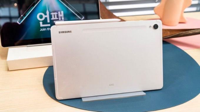 Pin trên Galaxy Tab S9 5G