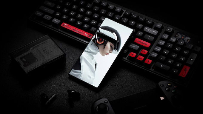 Màn hình Nubia Red Magic 9 Pro