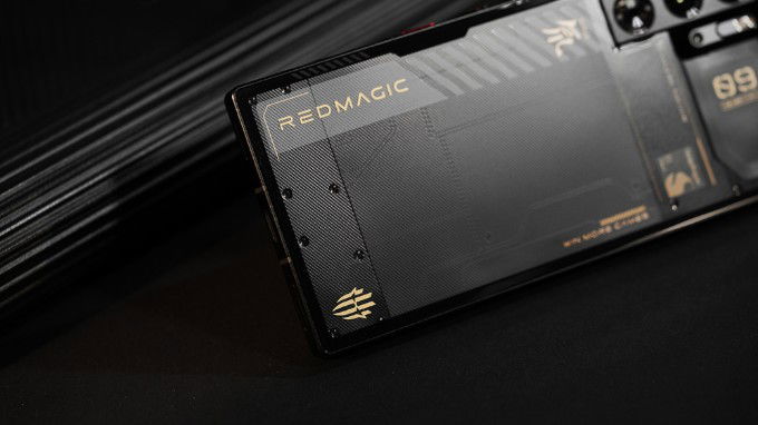 Thiết kế Red Magic 9 Pro 256GB