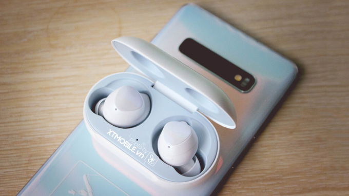 Tải app 007Win Galaxy Buds chính hãng đi kèm vỏ đựng kiêm đế sạc không dây nhỏ gọn