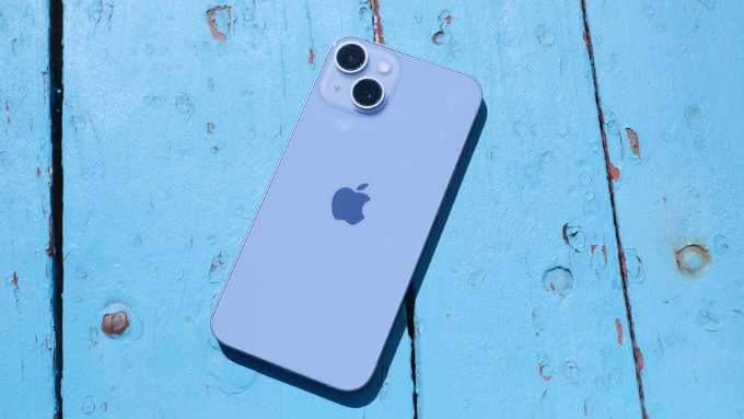 Có nên mua iPhone 14 series cũ không