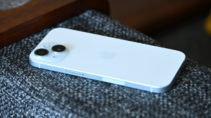 Có nên mua iPhone 15 vào thời điểm hiện tại?