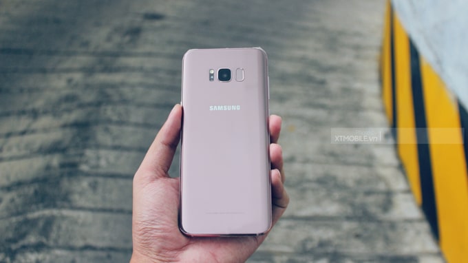 Galaxy S8 và Galaxy S8 Plus tiếp được sở hữu sang trọng, bóng bẩy