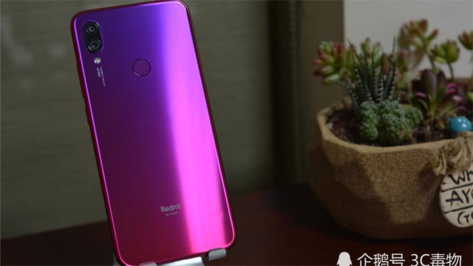 Redmi Note 7 và Redmi Note 7 Pro gây ấn tượng với người dùng ngay từ cái nhìn đầu tiên