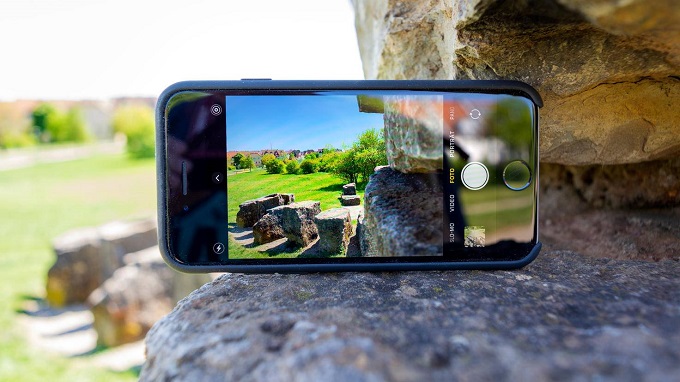 iPhone SE 2020 được trang bị cụm camera đơn chuyên nghiệp