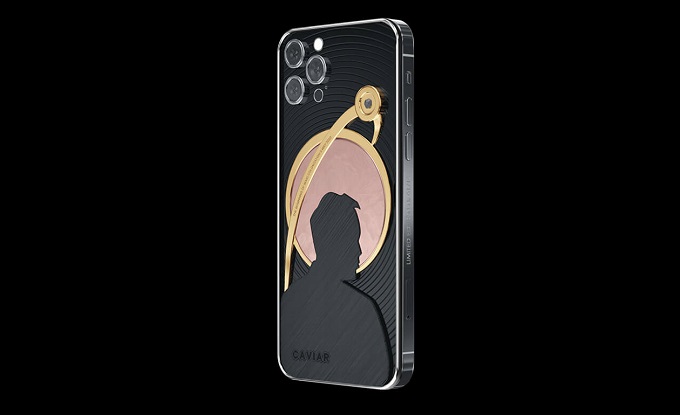 iPhone 12 Pro Elon Musk 