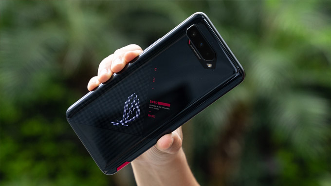 ROG Phone 5 có thiết kế khá tinh tế