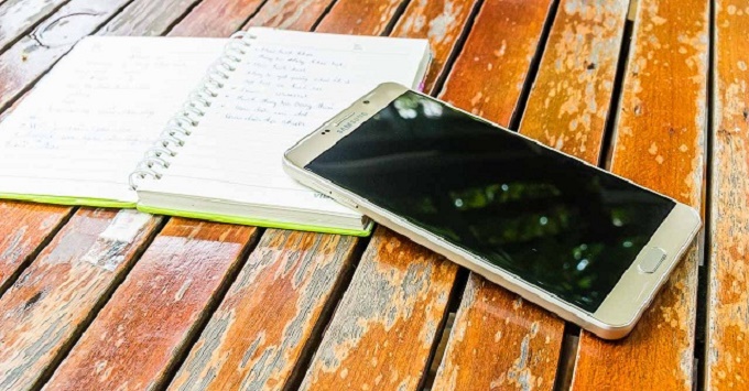 Galaxy A9 Pro giảm giá mạnh
