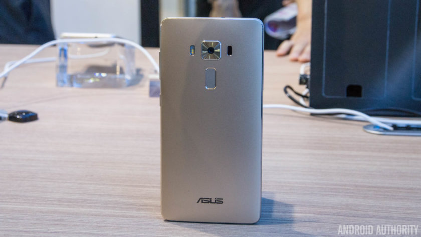 Asus-Zenfone-3-Deluxe-Hands-On-AA-11-of-11-840x472