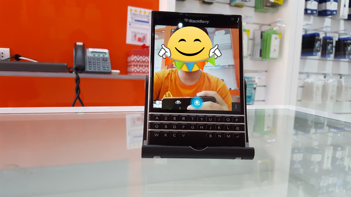 xtmobile-blackberry-passport_30