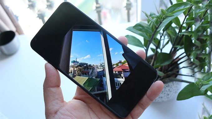 Điểm nhấn ấn tượng trên LG V30 Plus Mỹ