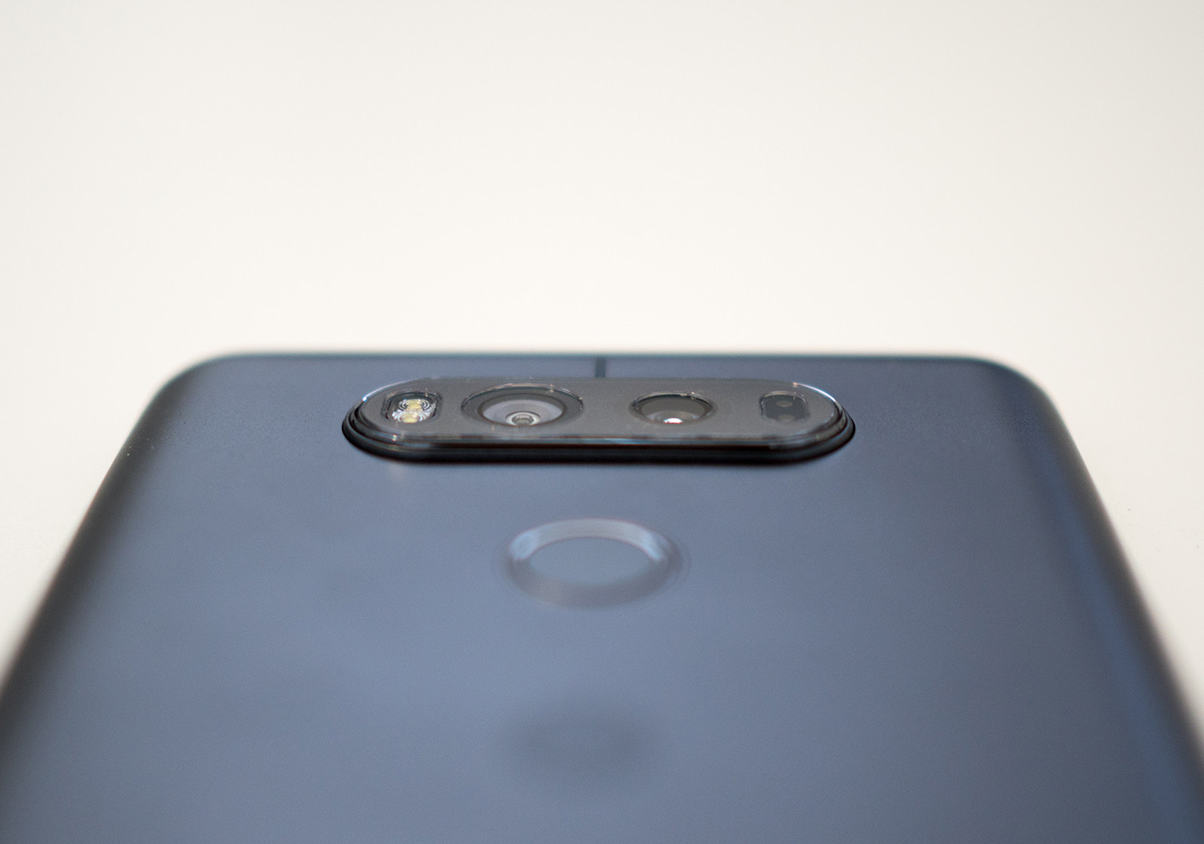 lg-v20-black-29