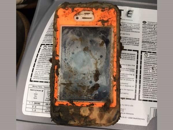 xlost-iphone-image-1-25-1480075819.jpg.pagespeed.ic.InMGczN0ho